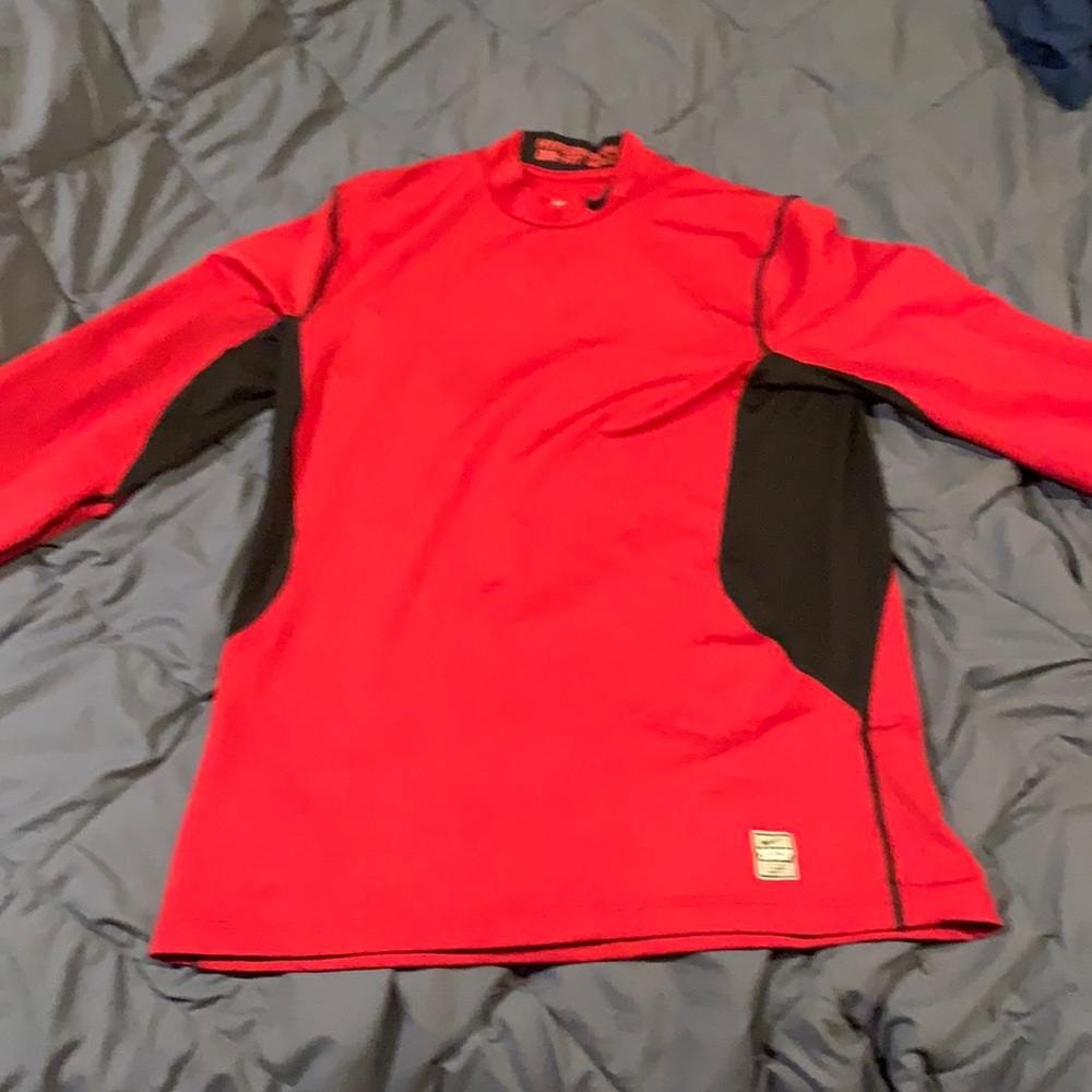 Men’s Nike long sleeve t shirt